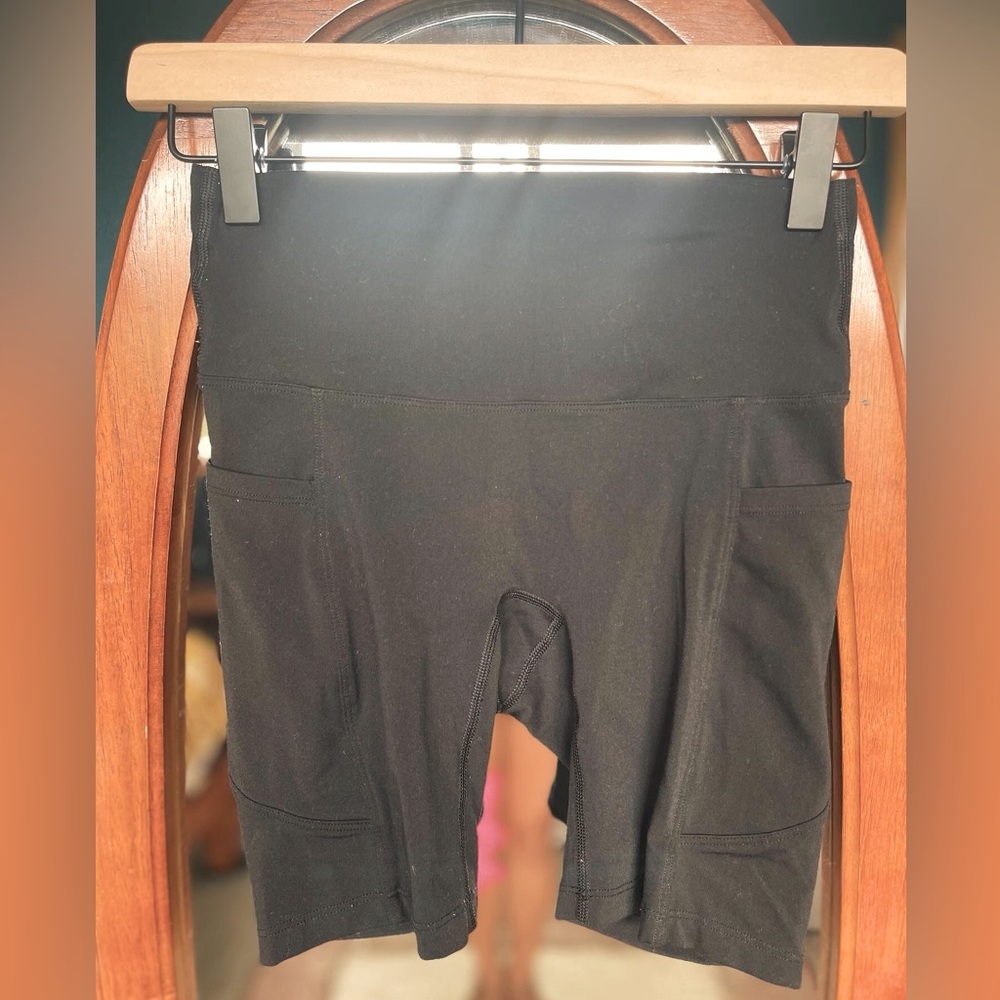 ʻIwa Company Biker Shorts